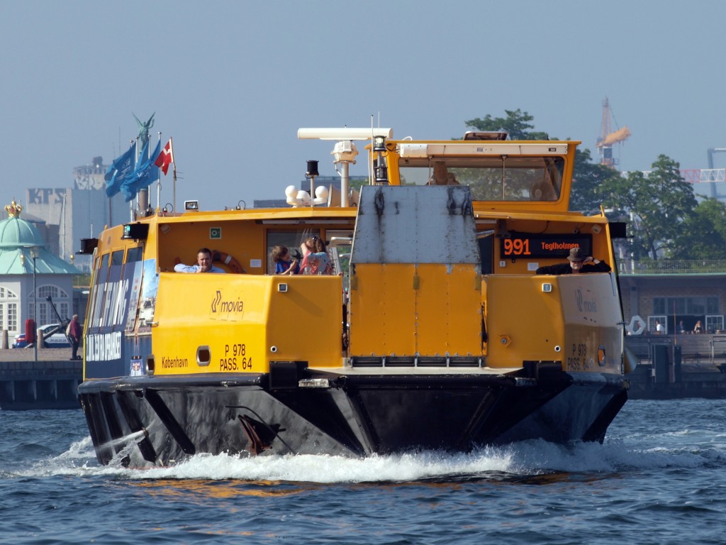 Ferry_Movia_P_978_line_991_Copenhagen